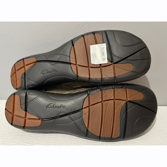 Clarks Unstructured Women’s Un Loop Ease Leather Sneaker Mule Size 8.5‎ - Picture 10 of 11